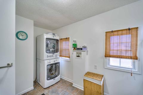 929 S Sutton Rd, Jackson, MI 49203 photo 11