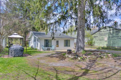 929 S Sutton Rd, Jackson, MI 49203 photo 21