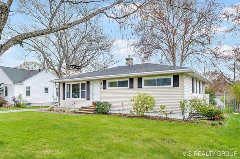 618 Summer St, Spring Lake, MI 49456