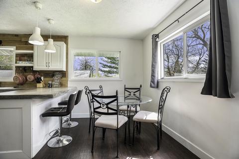 304 Smith St, Crystal, MI 48818 photo 9