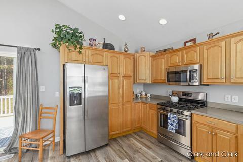 9839 Marble Pines Dr, Lowell, MI 49331 photo 8