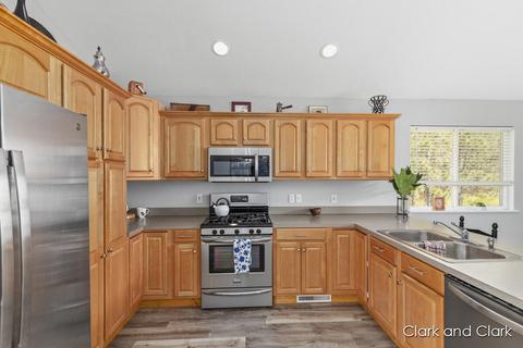 9839 Marble Pines Dr, Lowell, MI 49331 photo 7