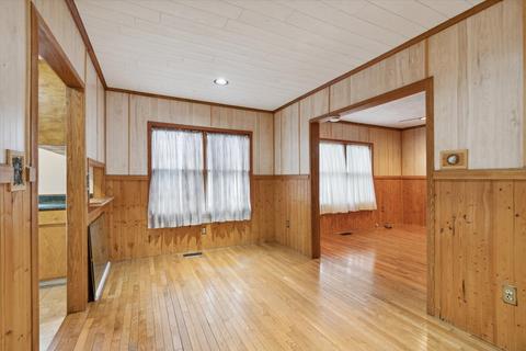 2118 Crest Ave, Jackson, MI 49203 photo 13