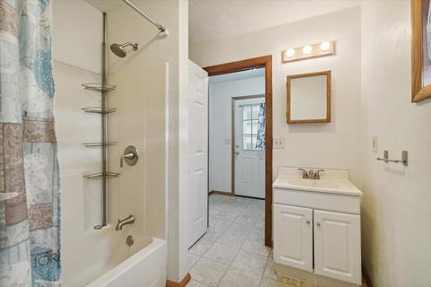 2118 Crest Ave, Jackson, MI 49203 photo 25