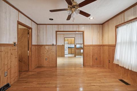 2118 Crest Ave, Jackson, MI 49203 photo 10