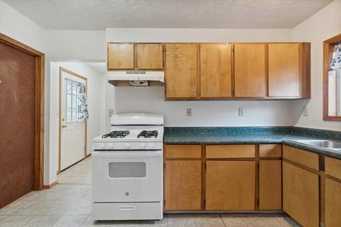 2118 Crest Ave, Jackson, MI 49203 photo 16