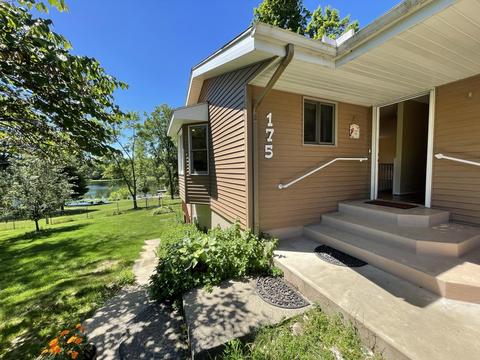175 40th St, Allegan, MI 49010
