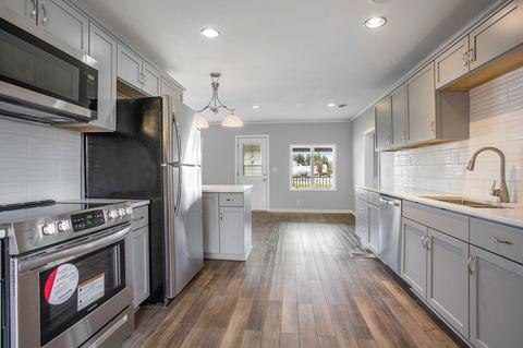 1006 S Main St, Crystal, MI 48818 photo 9