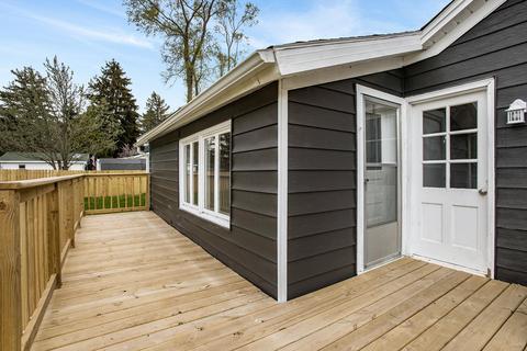 1006 S Main St, Crystal, MI 48818 photo 6