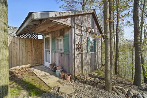 13834 Emens Dr, Hudson, MI 49247 photo 47