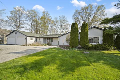 13834 Emens Dr, Hudson, MI 49247 photo 12