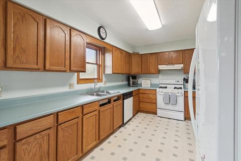 3550 E Stanton Rd, Stanton, MI 48888 photo 15