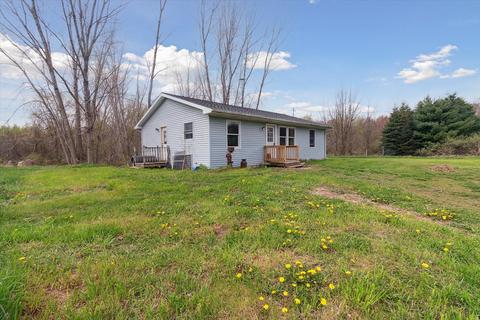3550 E Stanton Rd, Stanton, MI 48888 photo 3