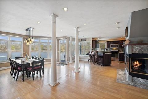 2195 Riverside Pointe Dr, St. Joseph, MI 49085 photo 13