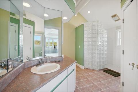 2195 Riverside Pointe Dr, St. Joseph, MI 49085 photo 21