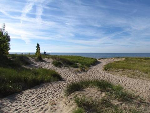2195 Riverside Pointe Dr, St. Joseph, MI 49085 photo 35