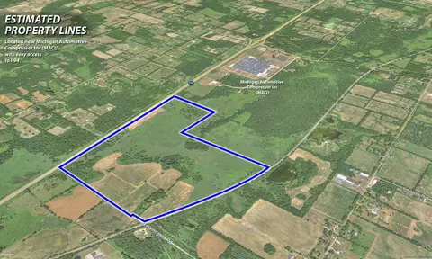 2001 N Harrington Rd, Parma, MI 49269