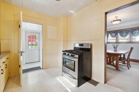 722 Webb St, Jackson, MI 49202 photo 28