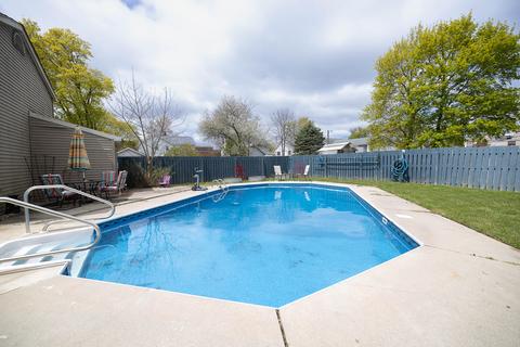 315 E Hanover St, Marshall, MI 49068 photo 18
