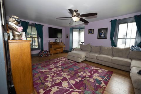 315 E Hanover St, Marshall, MI 49068 photo 9