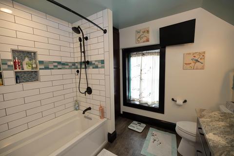 315 E Hanover St, Marshall, MI 49068 photo 5
