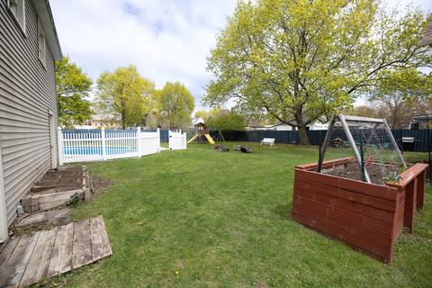 315 E Hanover St, Marshall, MI 49068 photo 21
