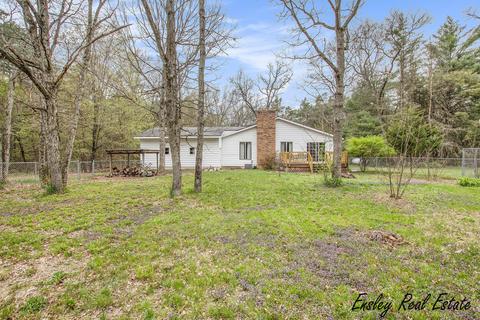 3220 S Locust Ave, White Cloud, MI 49349 photo 43