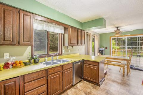 3220 S Locust Ave, White Cloud, MI 49349 photo 10