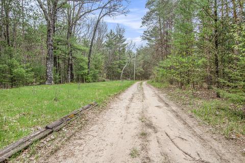 3220 S Locust Ave, White Cloud, MI 49349 photo 28