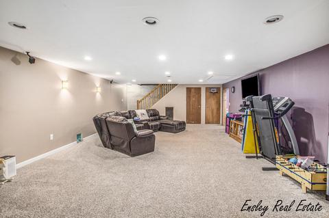 3220 S Locust Ave, White Cloud, MI 49349 photo 37