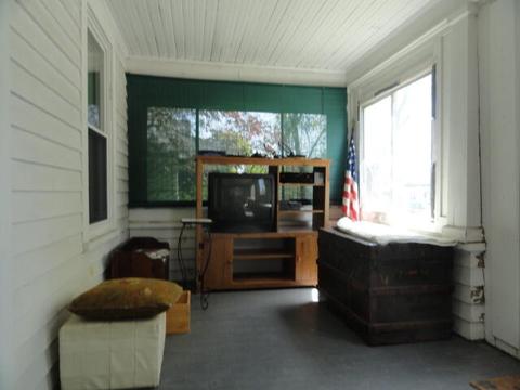 120 E Lytle St, Ionia, MI 48846 photo 5