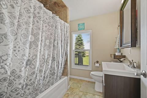 4897 Moore Rd, Adrian, MI 49221 photo 25