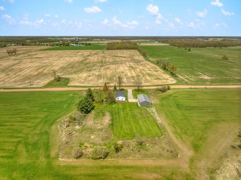 4897 Moore Rd, Adrian, MI 49221 photo 56