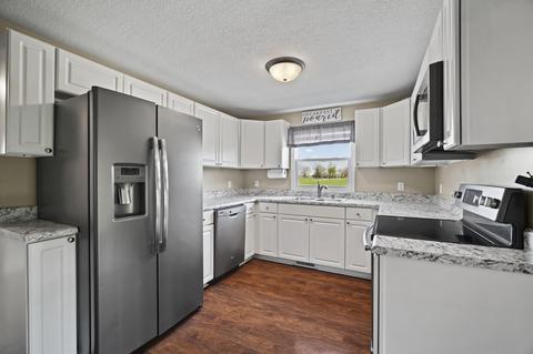 4897 Moore Rd, Adrian, MI 49221 photo 16
