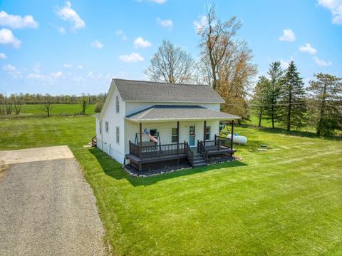 4897 Moore Rd, Adrian, MI 49221 photo 2