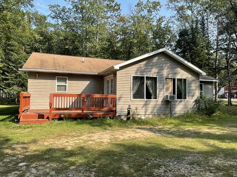 4122 Lone Pine Rd, Harrison, MI 48625 photo 2