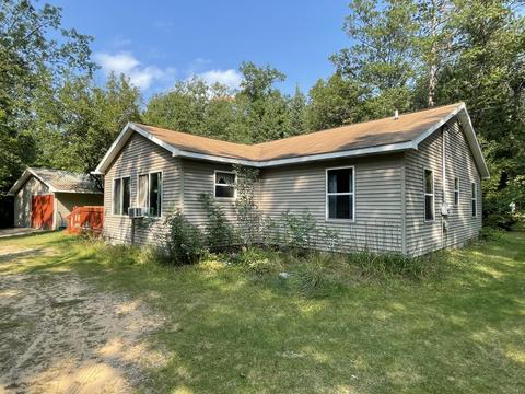 4122 Lone Pine Rd, Harrison, MI 48625 photo 3