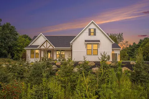 6531 Hidden Lake Cir, Richland, MI 49083