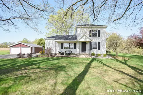 6023 Zahm Rd, Belding, MI 48809