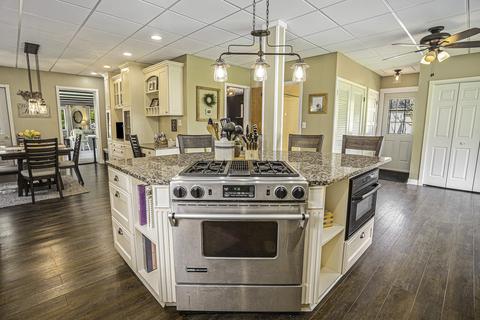 438 Mill St, Saranac, MI 48881 photo 7