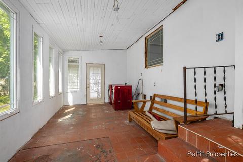 915 Masonic Ave, Belding, MI 48809 photo 15
