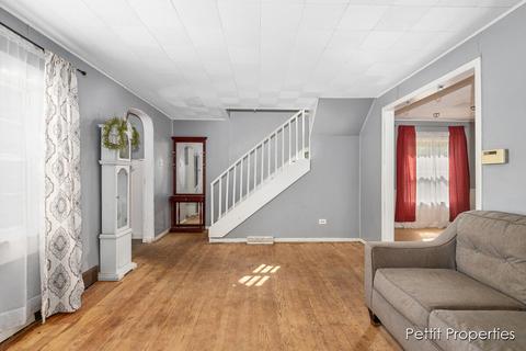 915 Masonic Ave, Belding, MI 48809 photo 5