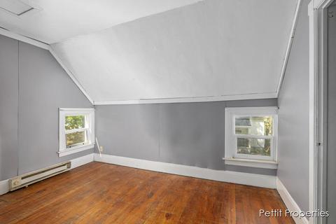 915 Masonic Ave, Belding, MI 48809 photo 14