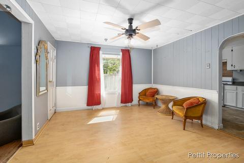 915 Masonic Ave, Belding, MI 48809 photo 9