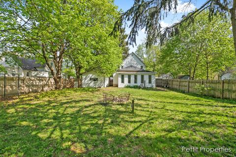 915 Masonic Ave, Belding, MI 48809 photo 17