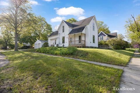 321 W Isabelle St, Belding, MI 48809 photo 3
