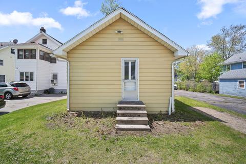 1011 4th St, Jackson, MI 49203 photo 3