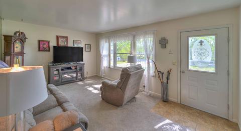 4120 N Draper Rd, Jackson, MI 49203 photo 3