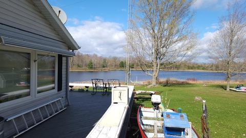5555 Point Dr, Gladwin, MI 48624 photo 6