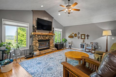 10870 Harkness Rd, Belding, MI 48809 photo 6